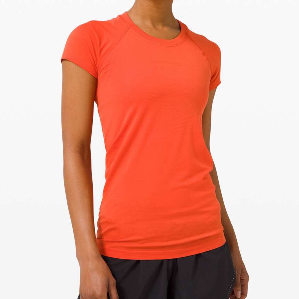 Lululemon Swiftly Tech Short Sleeve 2.0